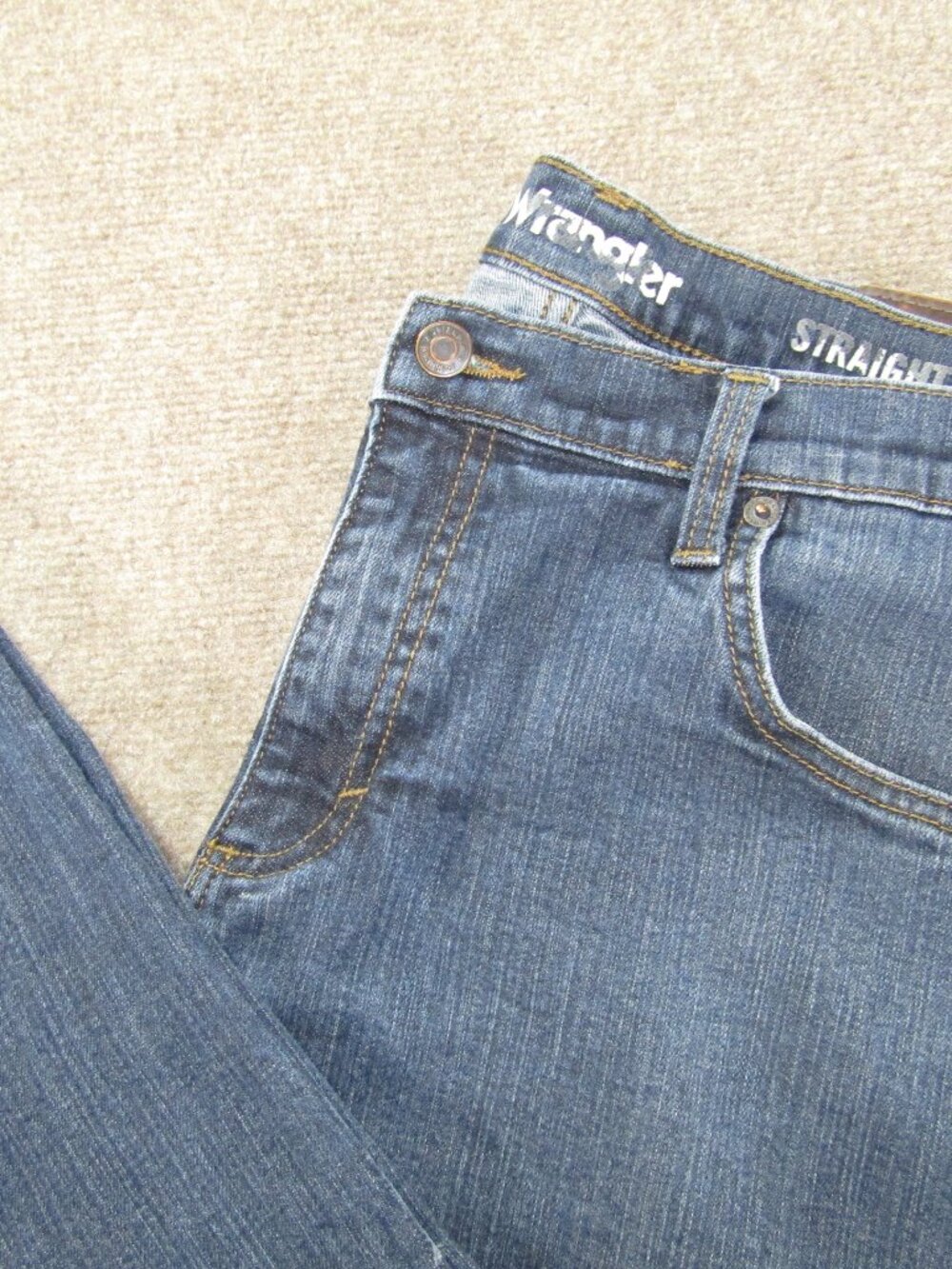 Wrangler Men’s Jeans Size 38x29 Blue Dark Wash Straight Leg Denim 1000244 - Picture 9 of 9